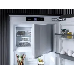 Miele -K 7798 C re-