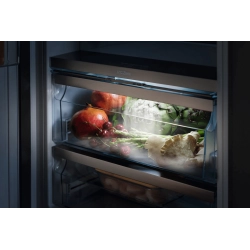 Miele -K 7777 B RE-