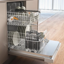 Miele G 25817-60 i XXL Active Plus Brillantweiss